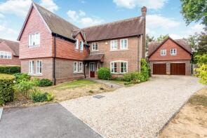 11 Hightree, Palmers Yard, Newbury RG20 4TR