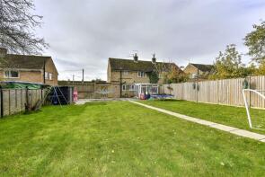 35, Sandlands Avenue, Kettering NN14 3HJ