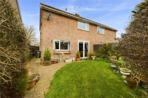 29, Highfield Avenue, Huntingdon PE28 4JS
