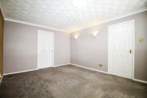 10, Holdforth Place, New Wortley, Leeds LS12 1YF