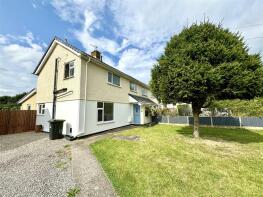 5, Crossway, Caldicot NP26 3SH