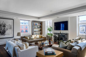 Apartment 3, 34a, Henrietta Street, London WC2E 8NA