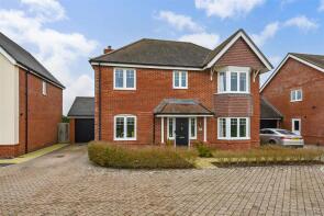 4, Edneys Walk, Basingstoke RG25 3FB