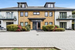 Flat 2, 14 Cityview Apartments, Lowe Close, Chigwell IG7 4LP