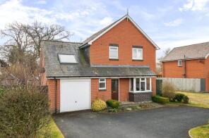 7, Badgers Green, Crossgates, Llandrindod Wells LD1 6RJ