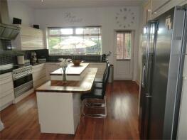 1037, Anlaby Road, Hull HU4 7PW