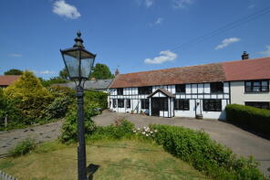 Mannings, Chapel End Way, Halstead CO9 4NX