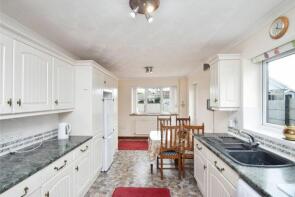 25, Pencaerfenni Park, Crofty, Swansea SA4 3SE