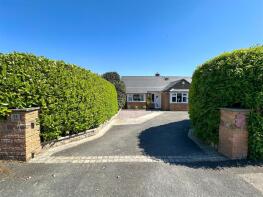 11, Parkfields, Stoke-on-trent ST9 9BD