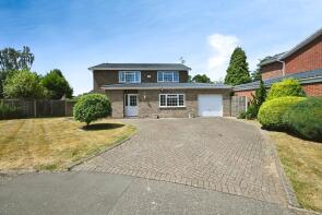 12, Critchley Drive, Dunchurch CV22 6PJ
