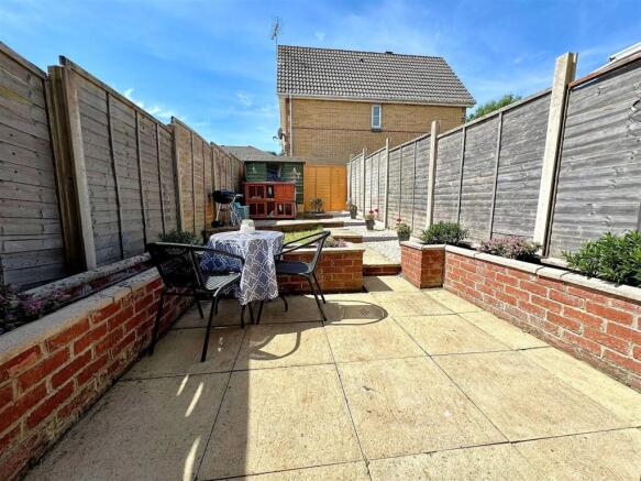 garden 2.jpg