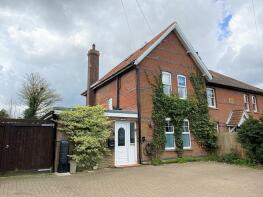 3, Bizewell Cottages, Cromer Road, Norwich NR11 8HY
