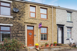28, Burnley Road, Burnley BB11 5PB