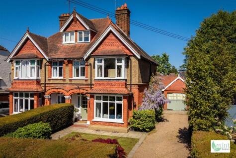 Waldens Park Road, Horsell, Woking