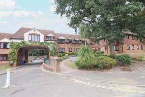 12, Cooper Court, Salisbury Road, Farnborough GU14 7AZ