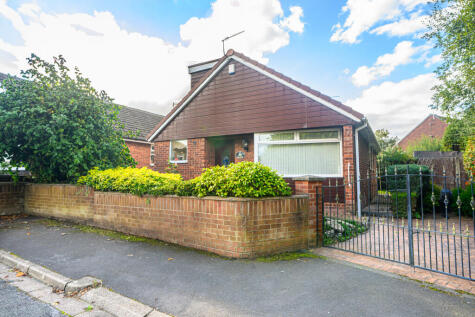 Cheshire Close, Newton-Le-Willows, Merseyside