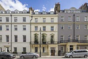 Flat 4, 33, Hill Street, London W1J 5LT