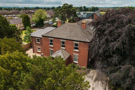 Copper Beech Court, 42 Waltham Road, Grimsby, DN33 2LX
