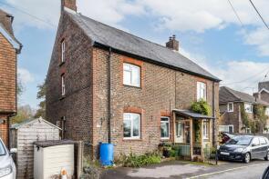 1, The Dunnings, Sandy Lane, East Grinstead RH19 4QQ