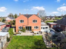 Wellfield, Entrance To Trafford Lodge To Chapel Lane Start, Dovaston, Oswestry SY10 8DP
