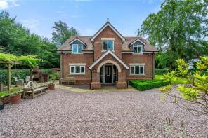 Westray, Potters Lane, Preston PR5 0UE