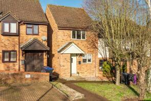 30, Mayflower Close, Hitchin SG4 8SW