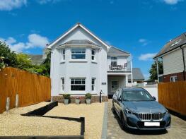 The Pump House, Mill Road, Yarmouth PO41 0QZ