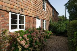 6, East Wootton Cottages, Garlinge Green Road, Canterbury CT4 5RH