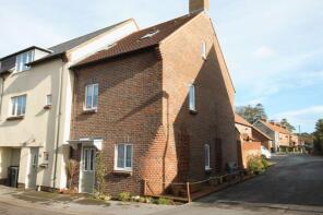 18, Queens Drive, Dorchester DT2 8FP