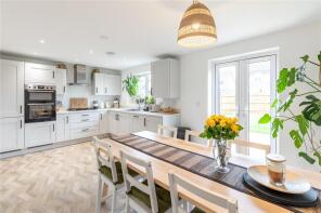3, Bullrush Close, Shaw, Newbury RG14 2GE