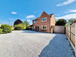 Bragbury End, West End, Goole DN14 8RW