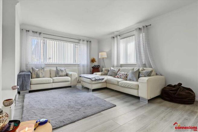 Lounge Dining (2)