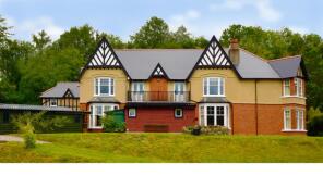 Llystroiddyn House, Royal Oak To Pumpsaint, Pumpsaint, Llanwrda SA19 8YU