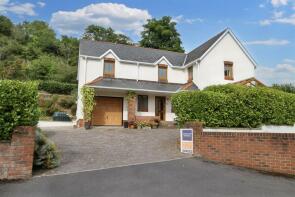 3, Ravens Croft, Tresaith SA43 2JG