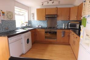 7, Haydn Close, Rhyl LL18 5BJ