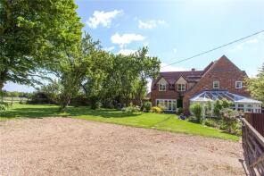 Flowercroft Cottage, Kings Farm Lane, Harpsden, Henley-on-thames RG9 4JF