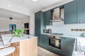 21, Derby Avenue, Harrow HA3 5JU