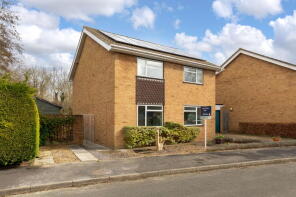 19, Home Farm Road, Houghton PE28 2BN