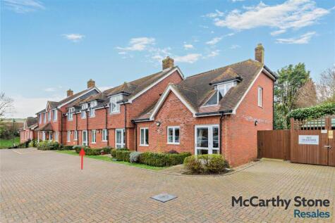 Morgan Court, Station Road, Petworth, GU28 0FE