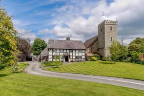 Old Priory, B4355 From U91607 Stansbatch To Cae Bach Hall, Kington HR5 3RR
