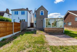 9, Kent Road, Longfield DA3 7QR