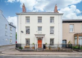 2a, Lower Monk Street, Abergavenny NP7 5JR