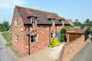 The Old Coach House, Sandbanks Lane, Faversham ME13 9DQ