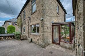 12, Derwent Avenue, Hope Valley S32 2HB