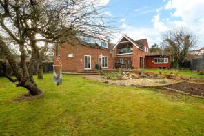 Woodcroft, Picknage Road, Royston SG8 8HP
