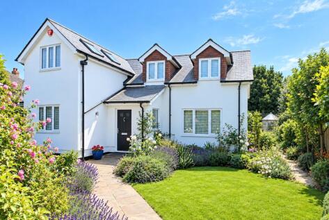 Stanley Road, Lymington, Hampshire, SO41