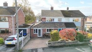 6, Scarratt Close, Stoke-on-trent ST11 9AP