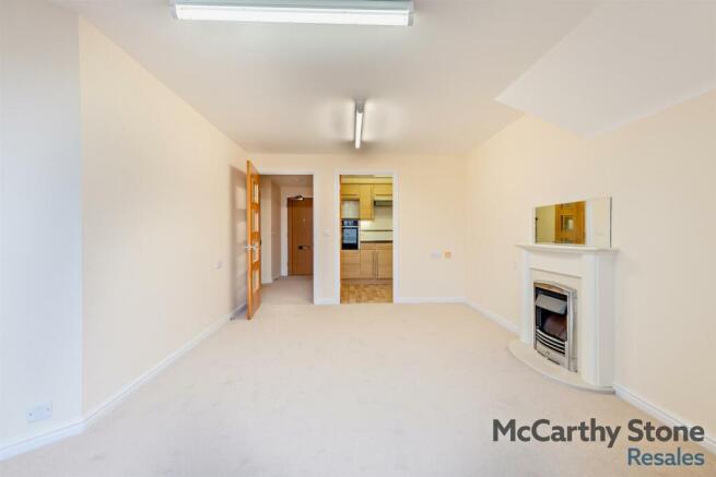 8630643-interior12-800.jpg