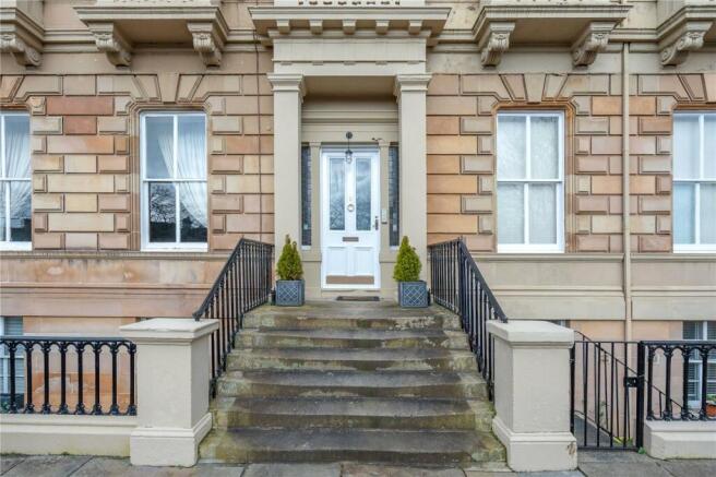 9 Kirklee Terrace