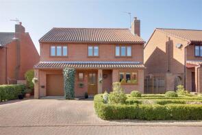 9, Village Farm Close, Brough HU15 2RB